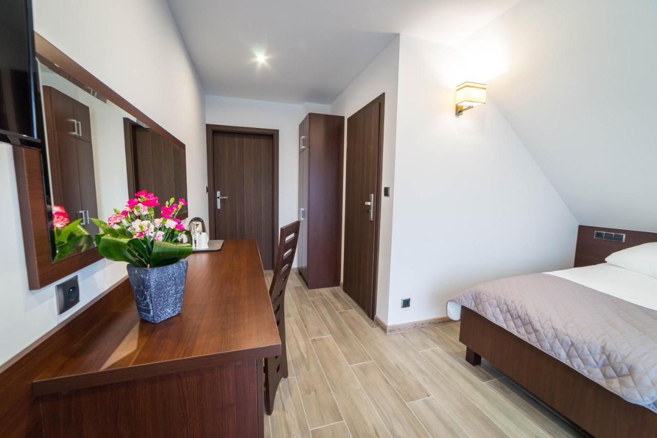 Willa Kormoran - Pokoje I Apartamenty Mikołajki Exterior foto